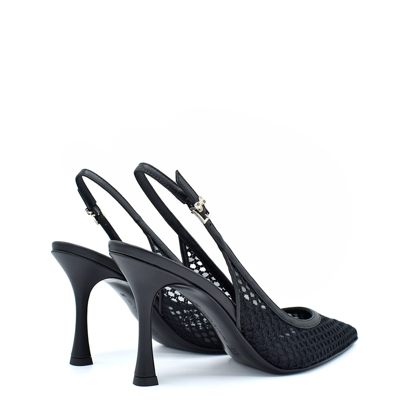 Dana25 Black Slingback