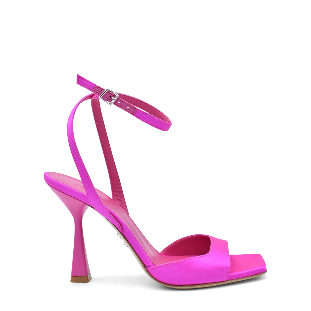 Tania Flux Magenta Sandal